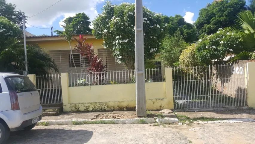 Casa com 3 Quartos mais 2 terrenos em Nazaré da Mata/PE