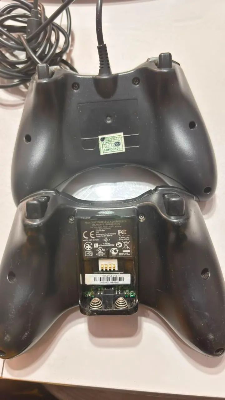 2 controles  - Foto 2