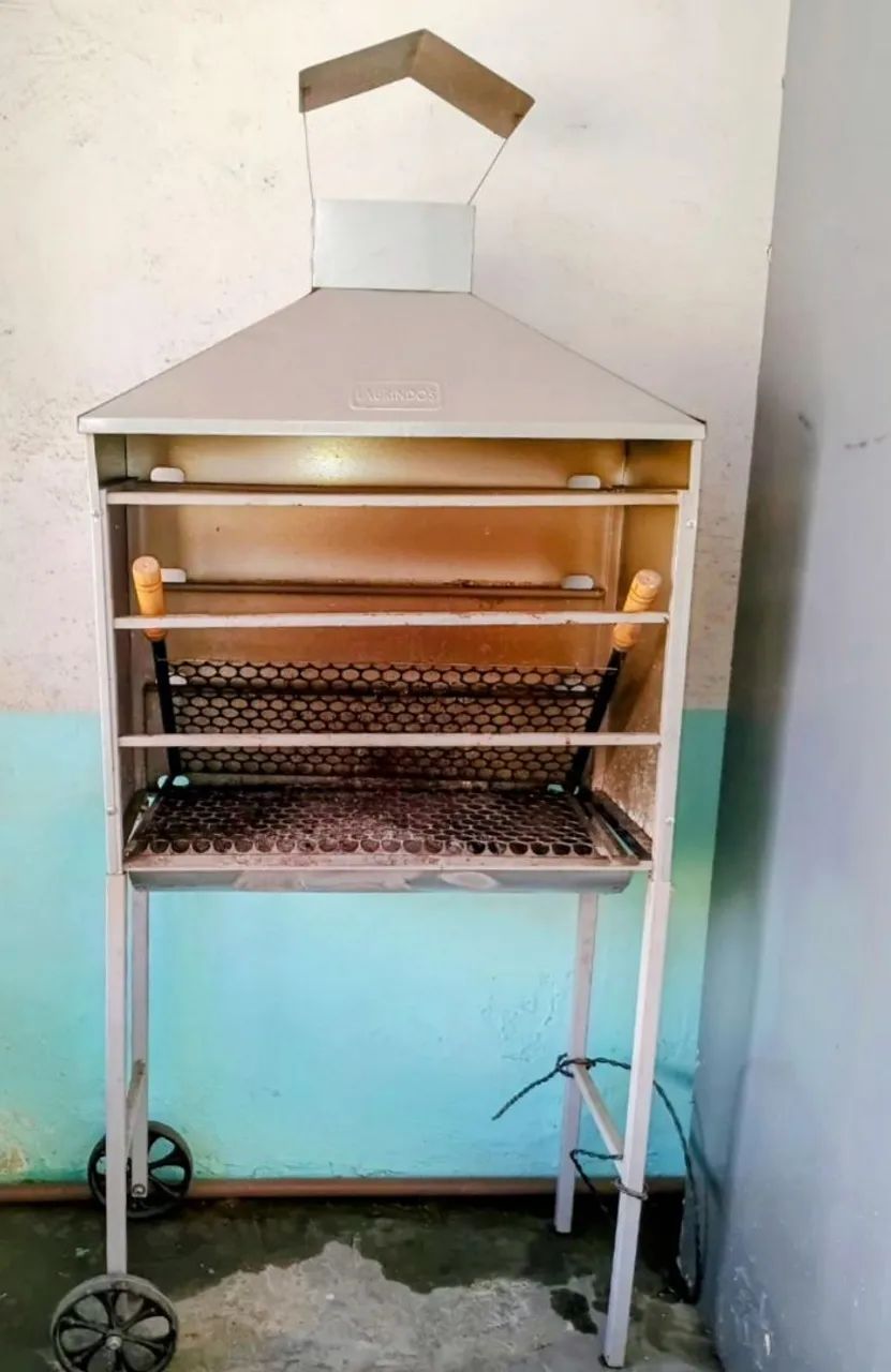 Churrasqueira portátil 