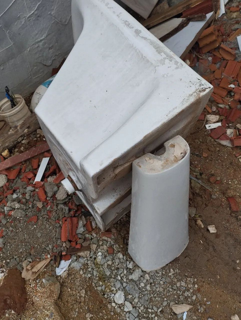Tanque de louça com pé  - Foto 4