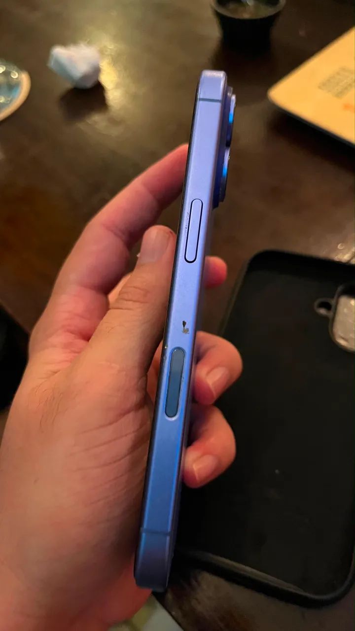 Iphone 16 - Foto 3