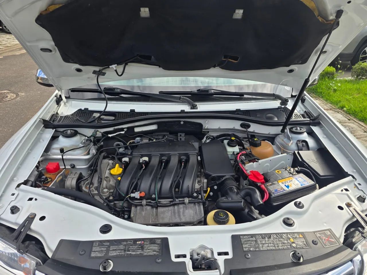 Renault Duster Dynamique 2.0 Hi-flex 16V Aut. 2014 - Foto 2