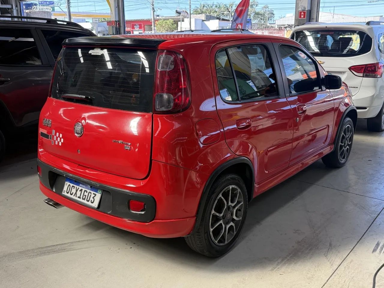 Fiat Uno Sporting 1.4 EVO Fire Flex 8V 2P 2012 - Foto 3