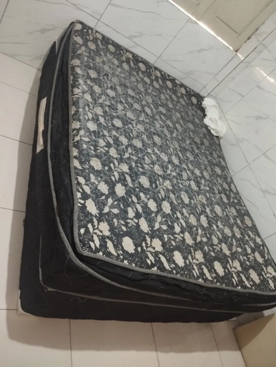 Cama box casal