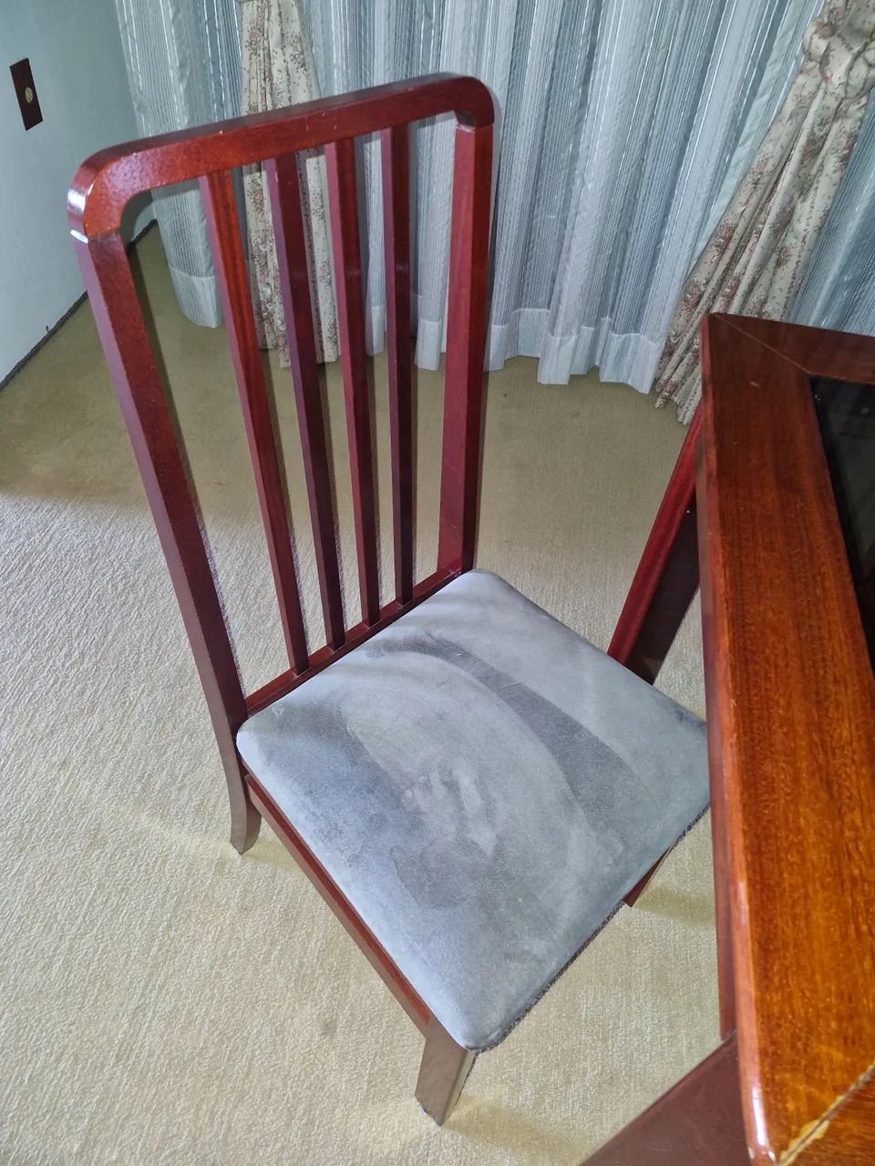 Mesa com 6 cadeiras - Foto 3
