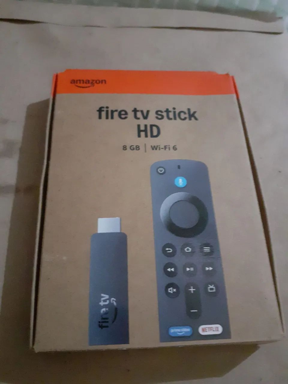 Fire  tv  estick HD 8 gh wi 6