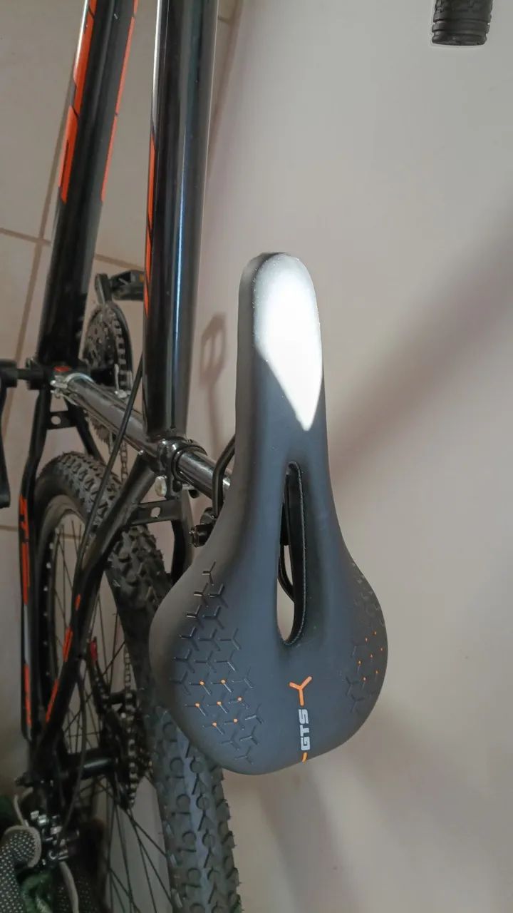 bicicleta aro 29 freio a disco - Nova - Regulada e Pronta pra Rodar ! - Foto 5