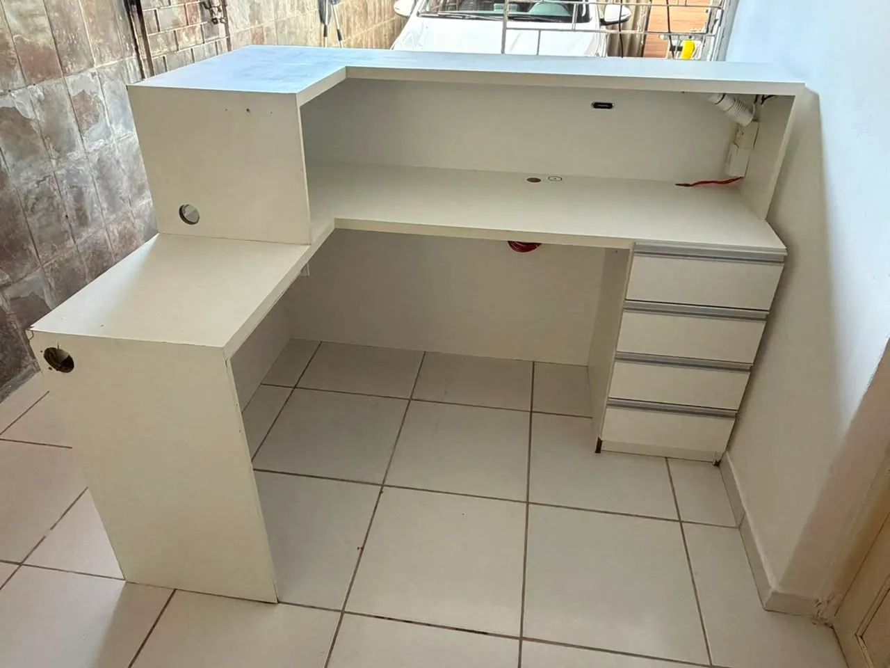 Balcão de atendimento em MDF - Foto 5