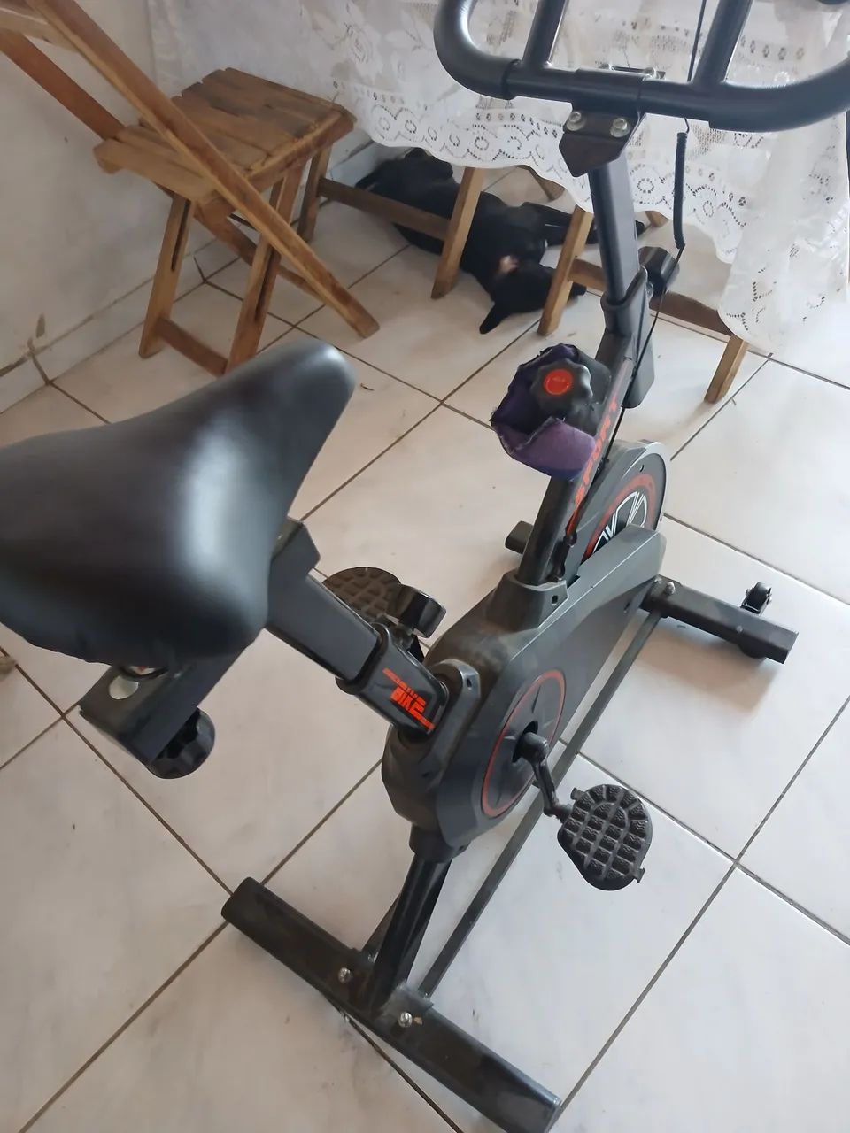 Faça seus exercícios em casa, compre essa bicicleta e seja fit