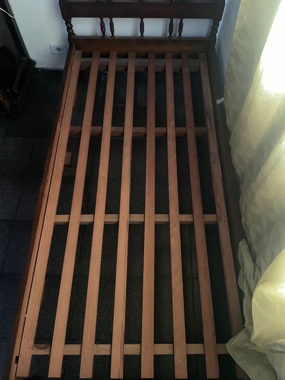 Cama de solteiro antiga - Foto 4