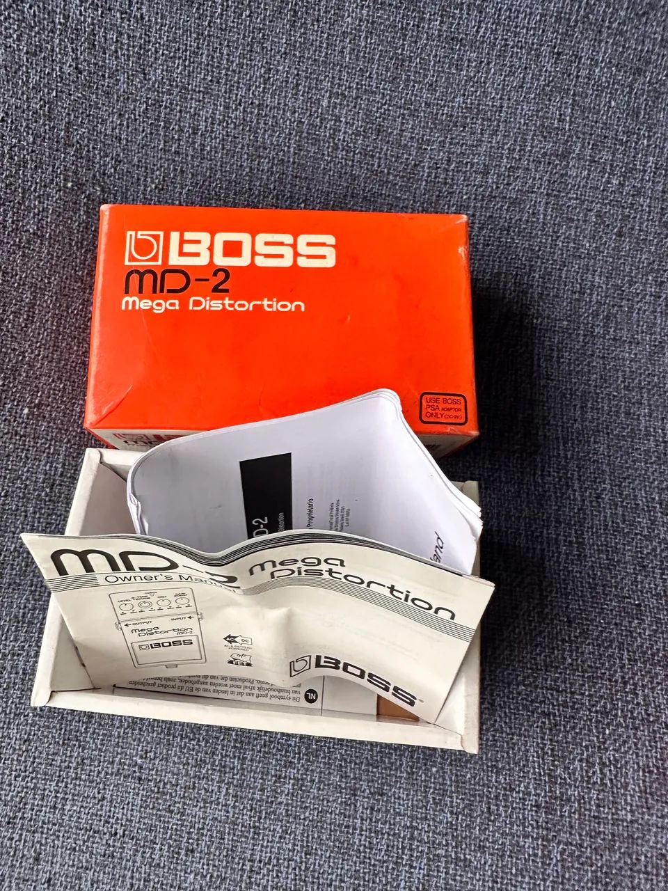 Pedal Boss md-2 mega distortion - Foto 2