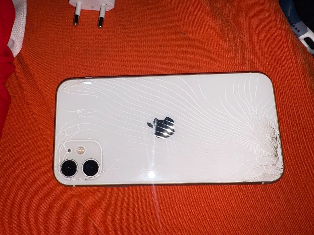 Vendo iPhone 11 64 Gi - Foto 4