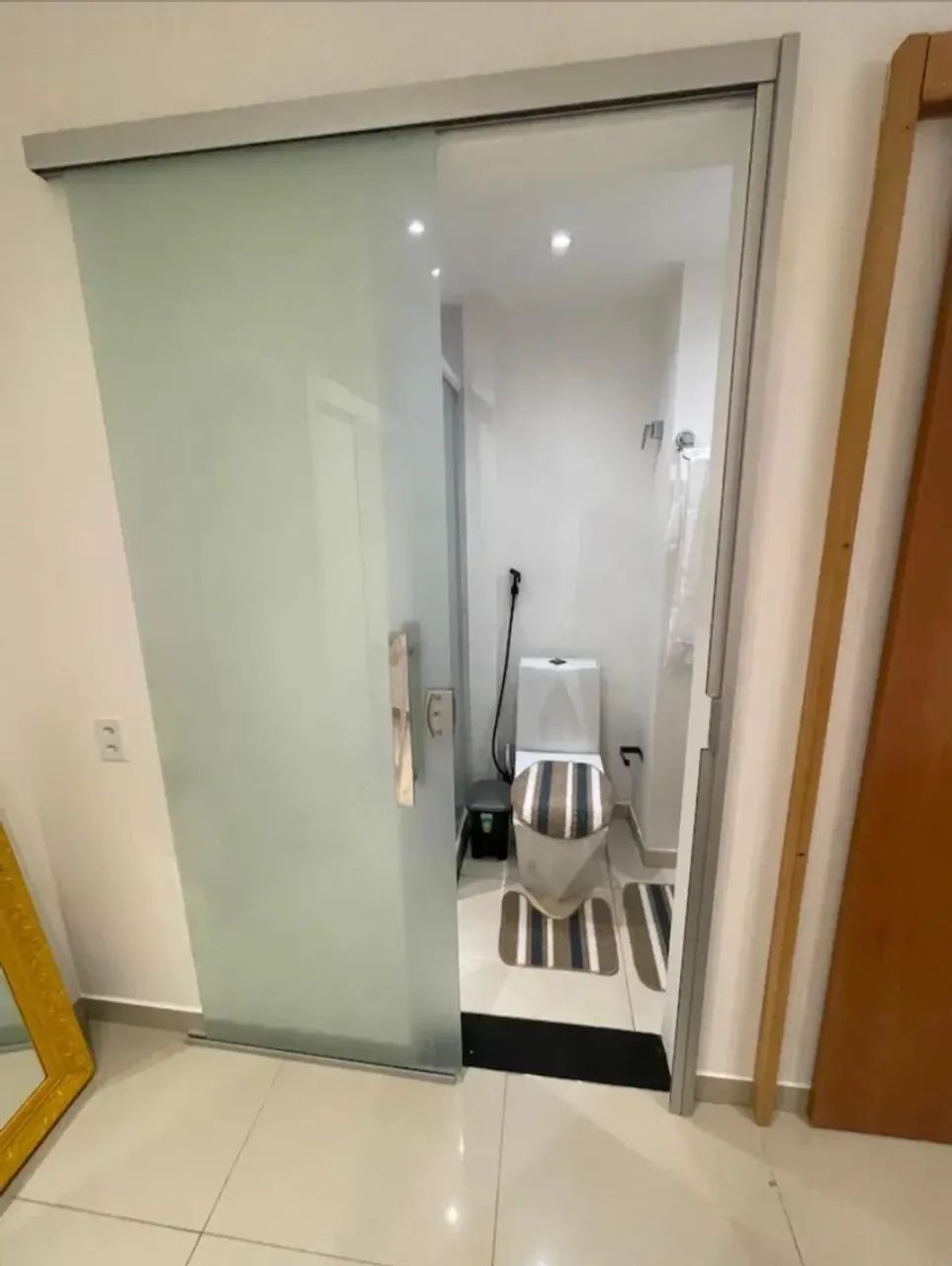OPORTUNIDADE!!! ALUGO BRISAS | MOBILIADO | 3 QUARTOS - Foto 2