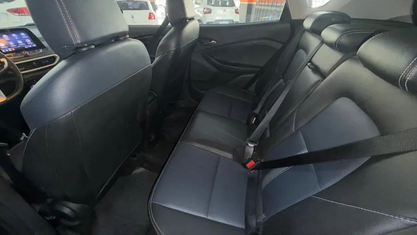 TRACKER 2024 - Foto 8