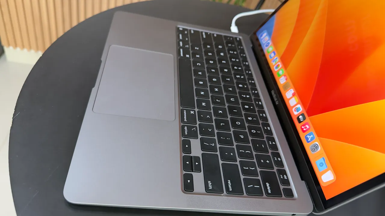 MacBook Air Retina 13? 2019 i5 8GB SSD 256GB ? 301 Ciclos