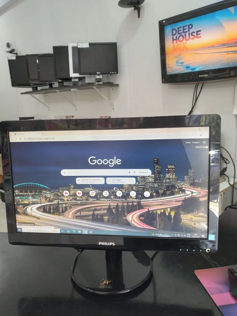 Monitor de led 20" polegadas,  com os cabos , garantia,  só ligar e usar realmente  - Foto 2