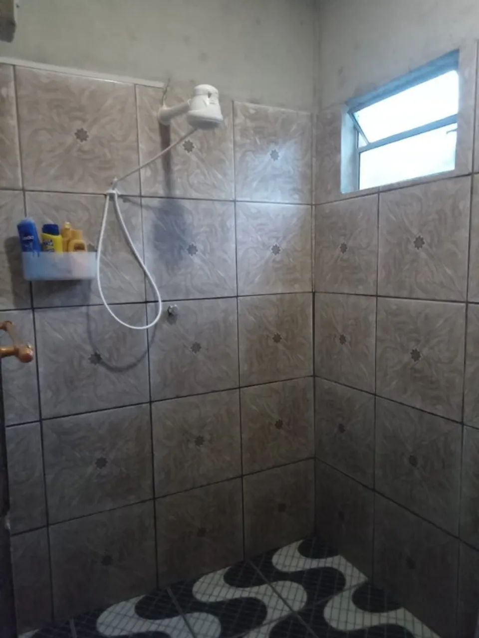 Vendo esta casa em colares no centro - Foto 3