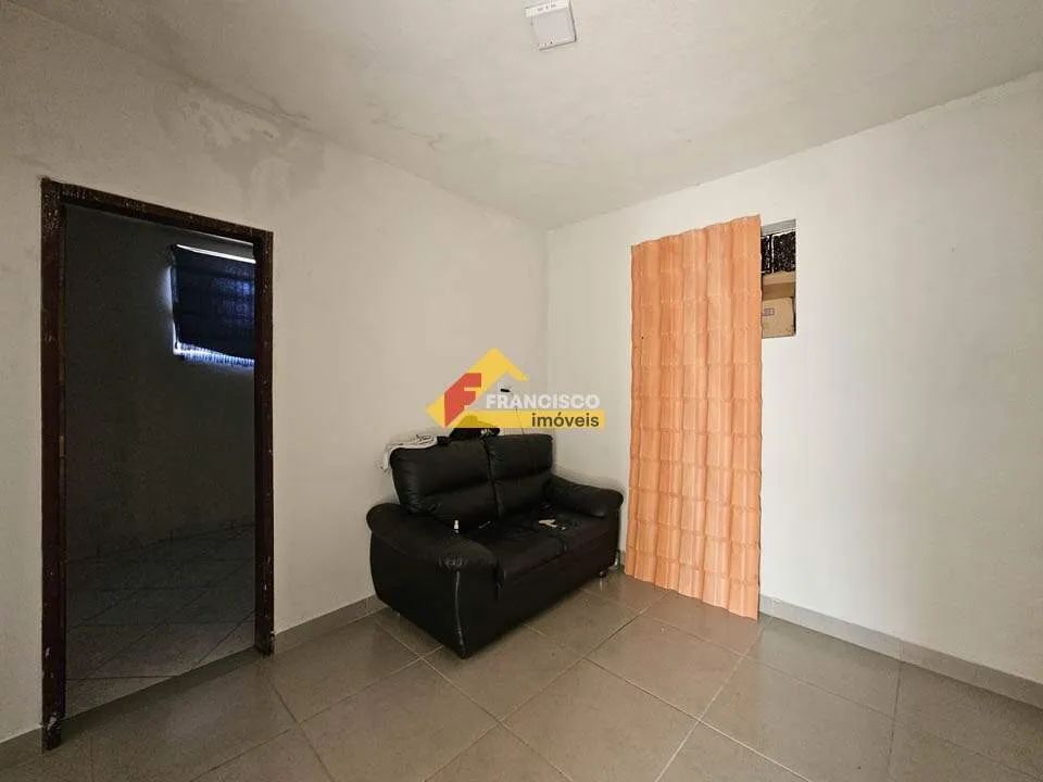 Casa para aluguel, 2 quartos, Centro - Divinópolis/MG - Foto 2