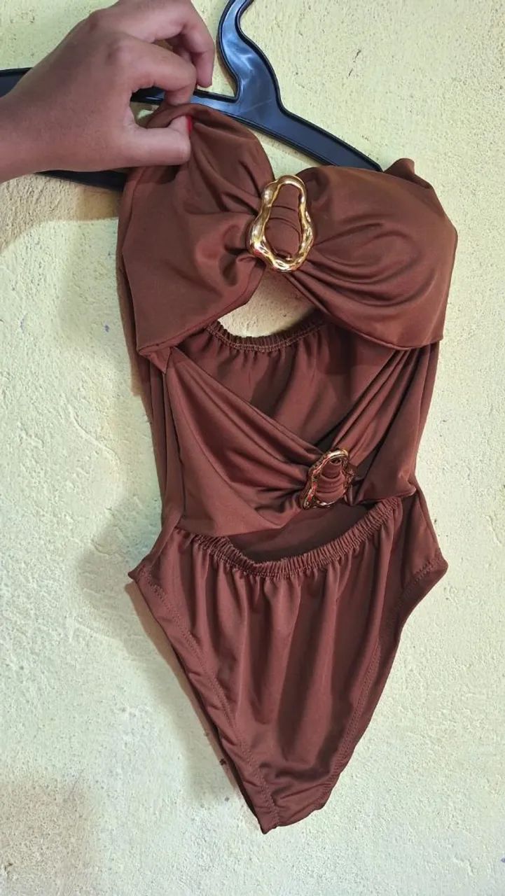 Body marrom com fivelas douradas - Foto 2