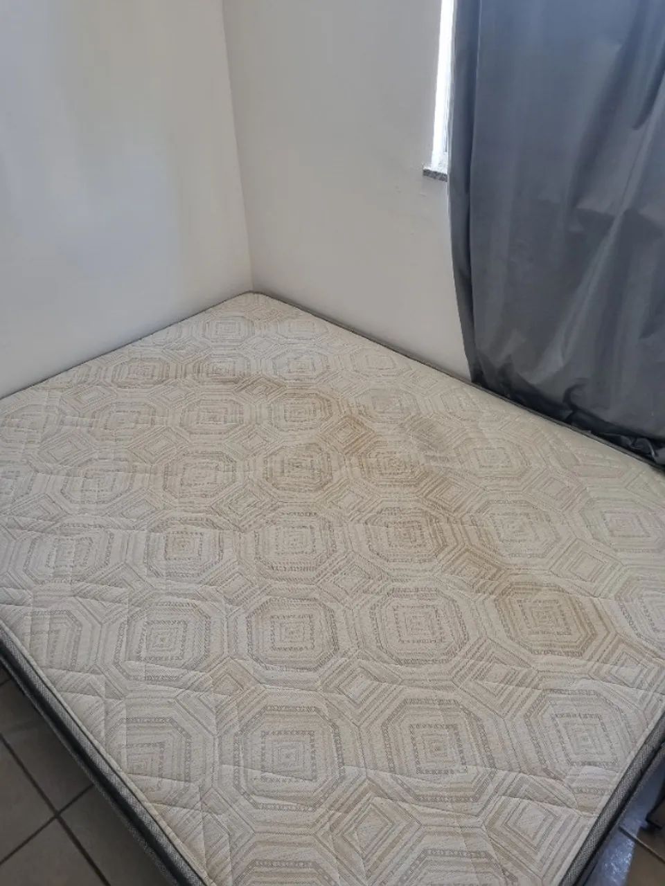 CAMA BOX CASAL COM COLCHÃO DE MOLAS MACIO - Foto 3