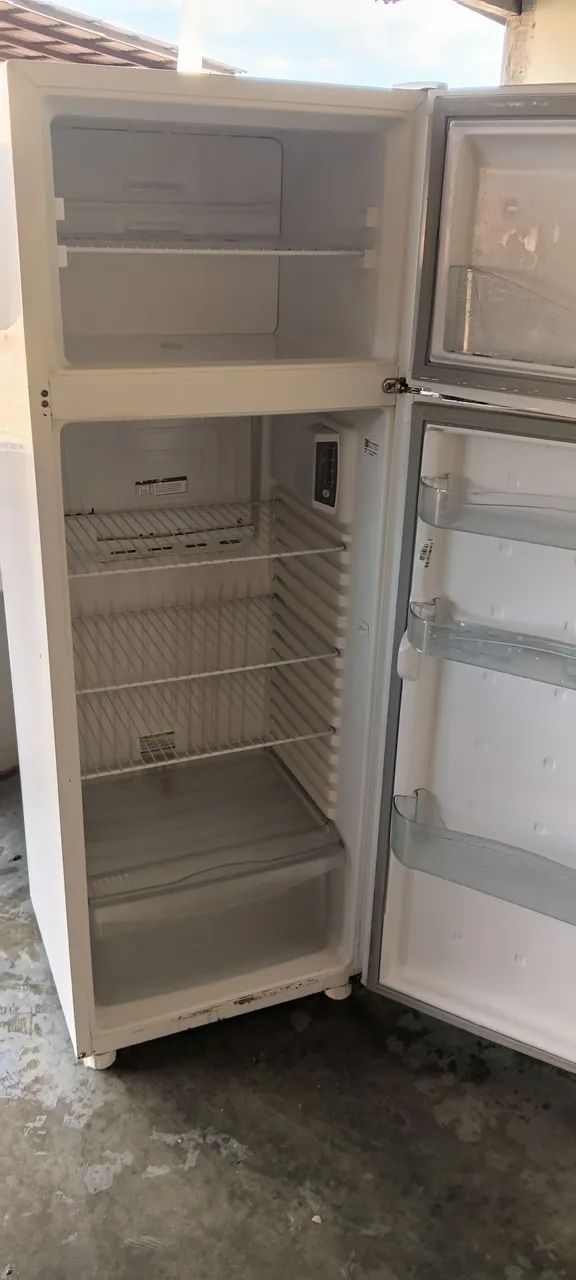 Vende-se Geladeira Consul - Foto 4