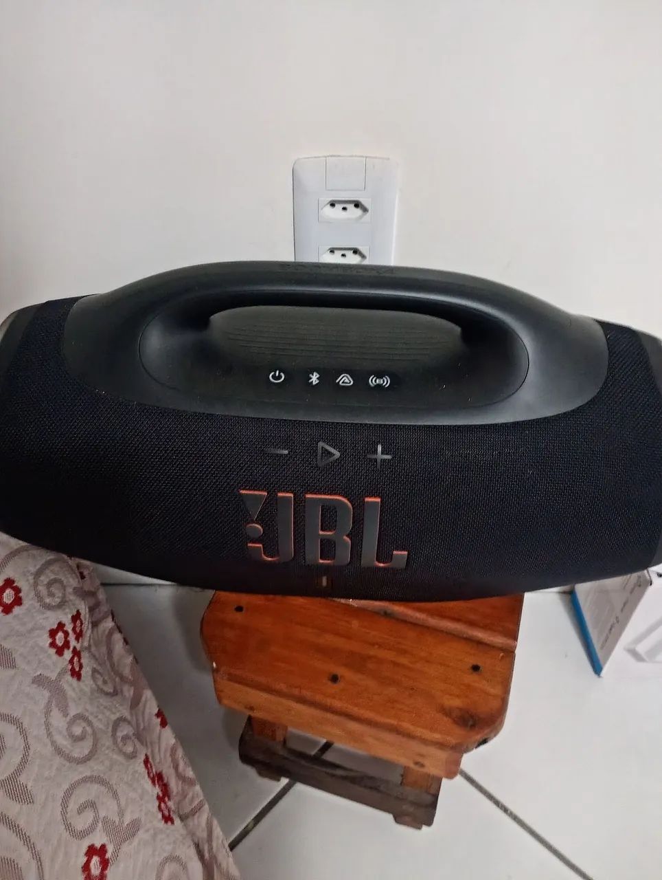JBL original bombom 4