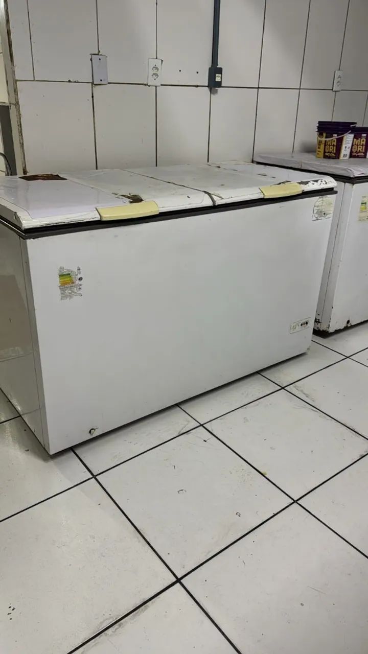 Freezer horizontal 2 tampas 150x70x88 para comércio