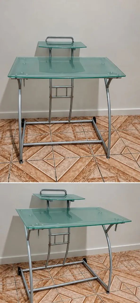 Mesa de computador de vidro