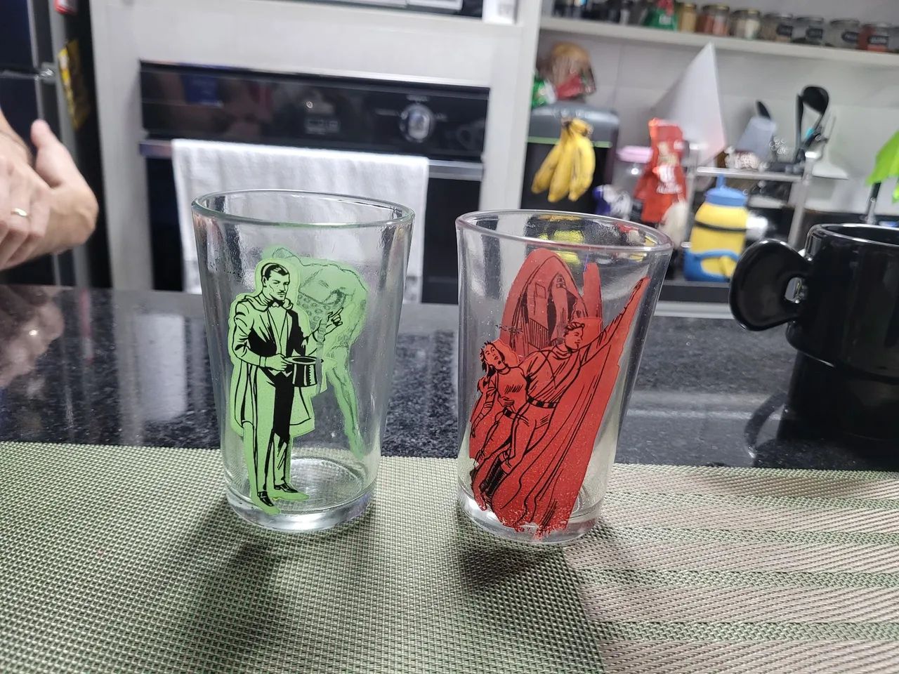 2 copos flash gordon e mandrake
