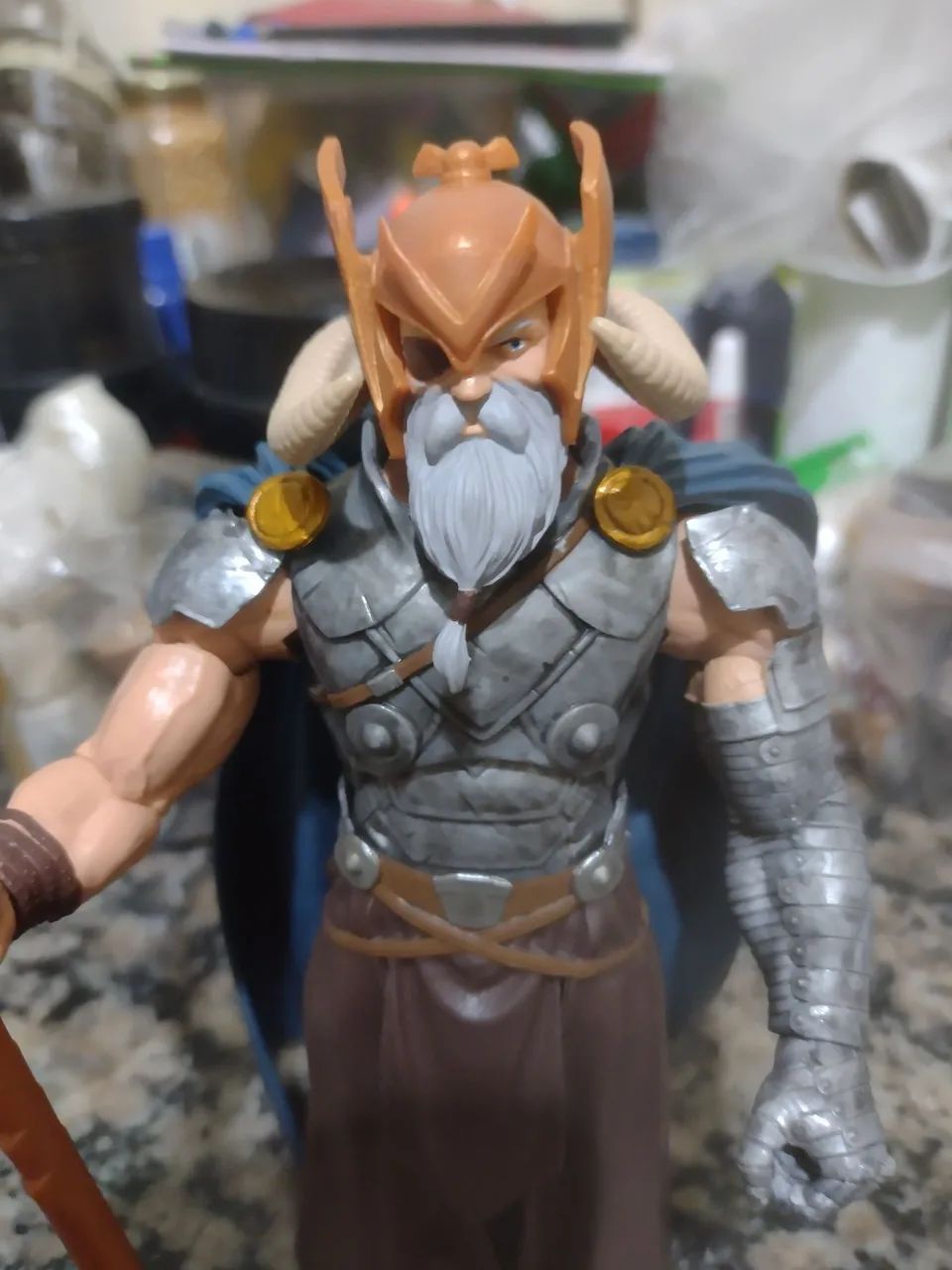 Marvel Legends BAF Odin Incompleto. - Foto 2