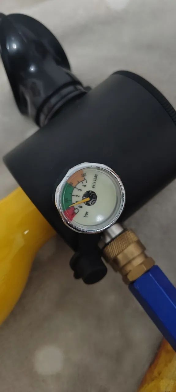 Vendo mini cilindro de mergulho e bomba de Auta pressão em perfeito estado - Foto 4