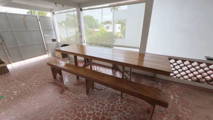 Mesa externa para 14 pessoas 