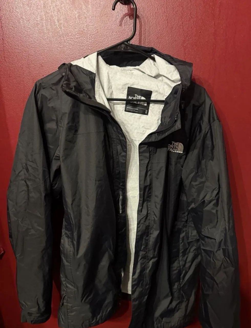 Jaqueta leve the North Face corta vento e chuva - Foto 2