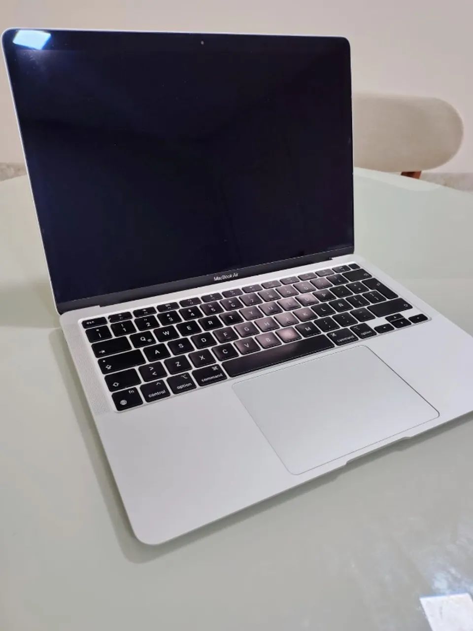Apple MacBook Air 13,3