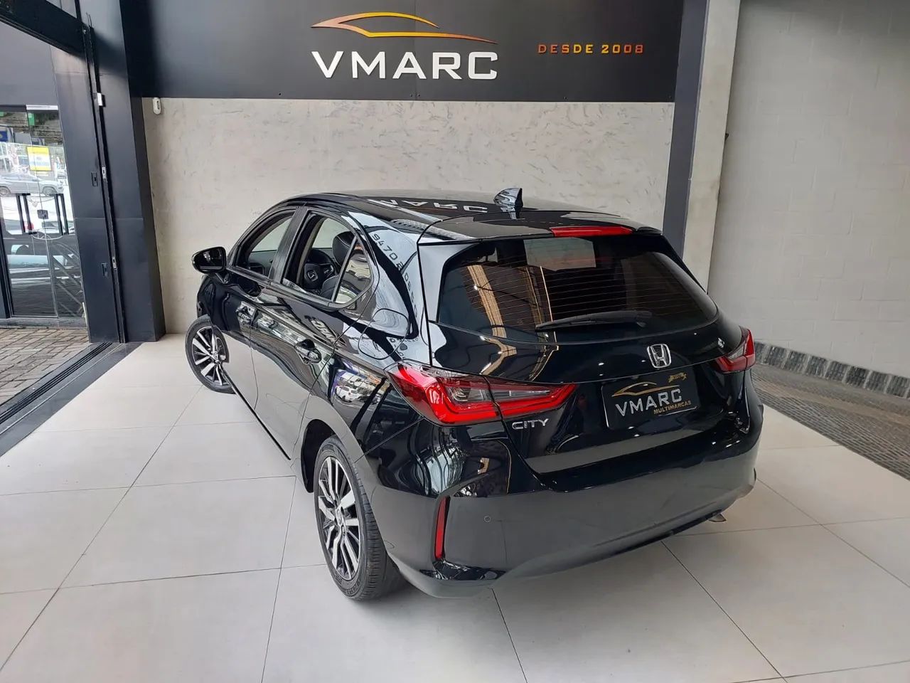 Honda City Hatchback Touring 1.5 Flex 16V Aut, foto 4 de 18