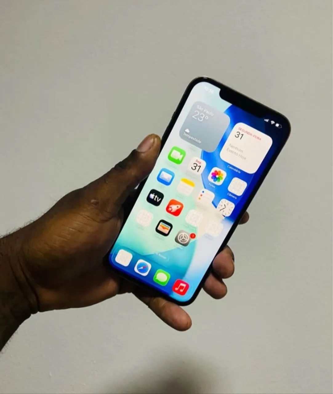 Iphone 12 pro max lindo na caixa  - Foto 3