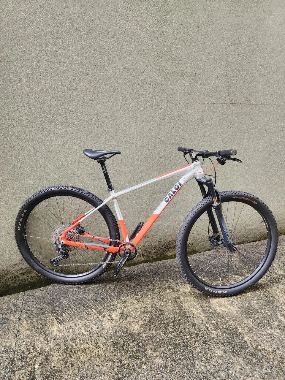 BICICLETA ARO 29 CALOI ELITE 