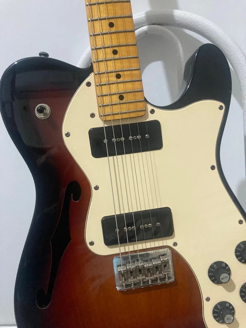FENDER TELECASTER MODERN PLAYER THINLINE  - Foto 2