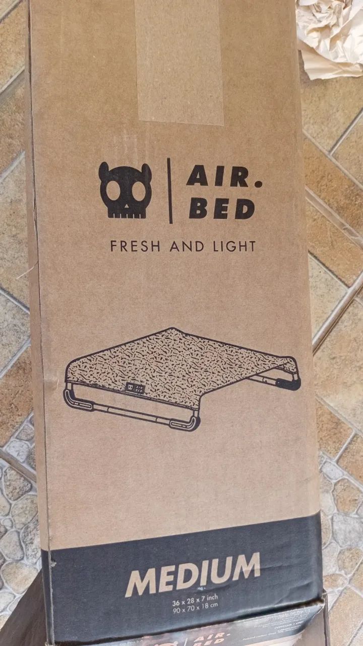 Cama Elevada Zee Dog Air Bed Preto P Cães Pequeno Porte Desenho Liso