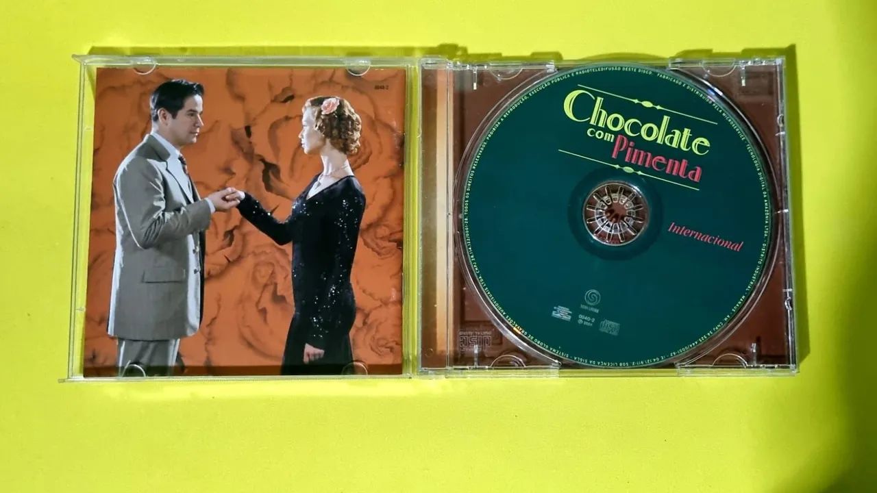 CD Chocolate com Pimenta - Internacional (Trilha Sonora da Novela) - Foto 3