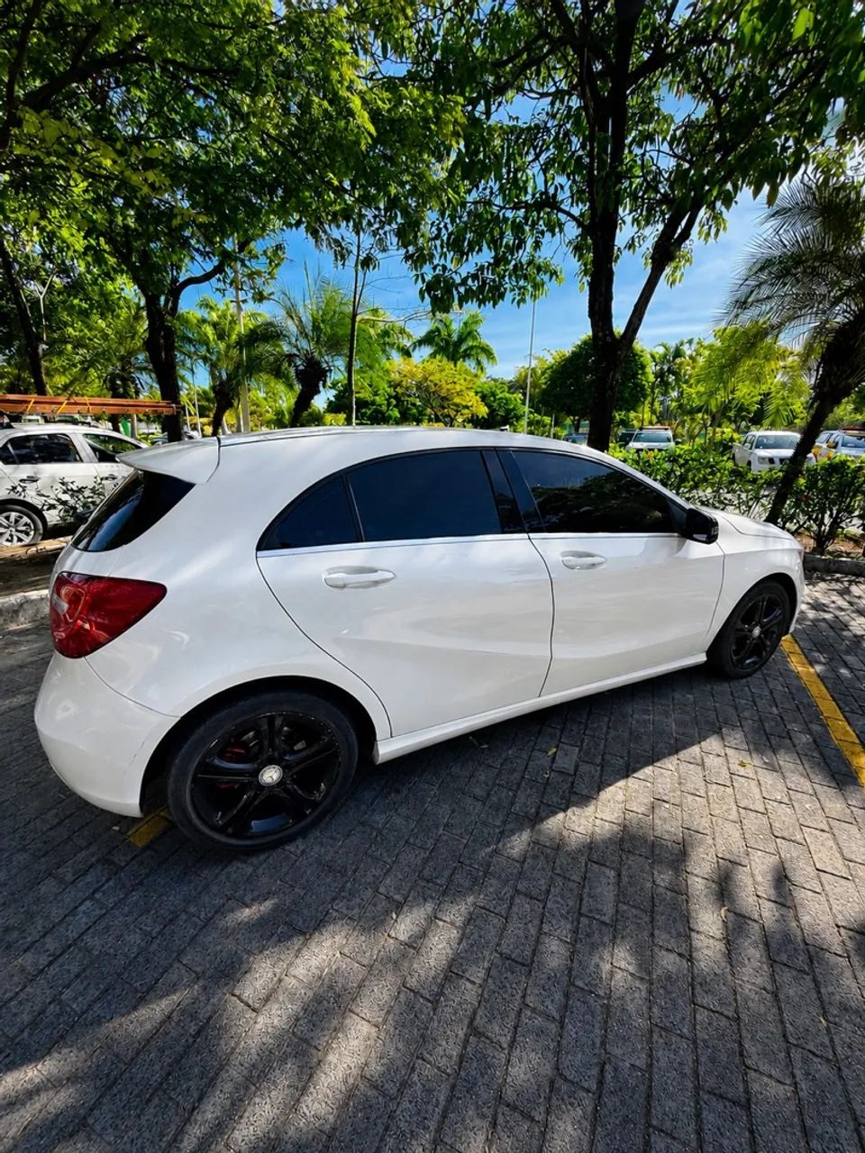Mercedes-Benz Classe A 200 1.6 TB 16V Urban 156cv Aut. 2014