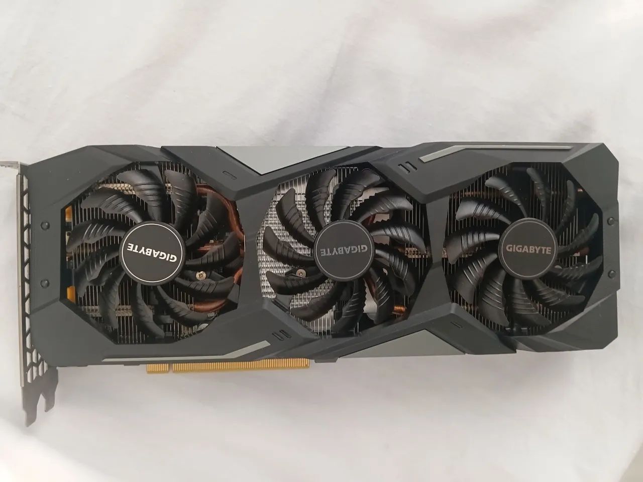 Placa de vídeo  Gigabyte 