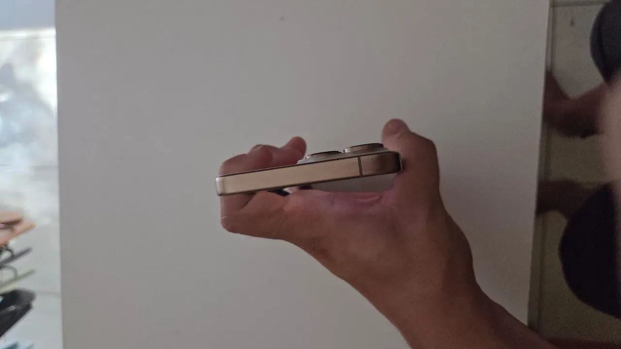 iphone 16 pro max  - Foto 3
