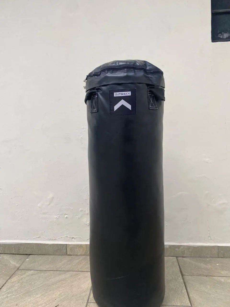 Saco de pancada e acessórios 