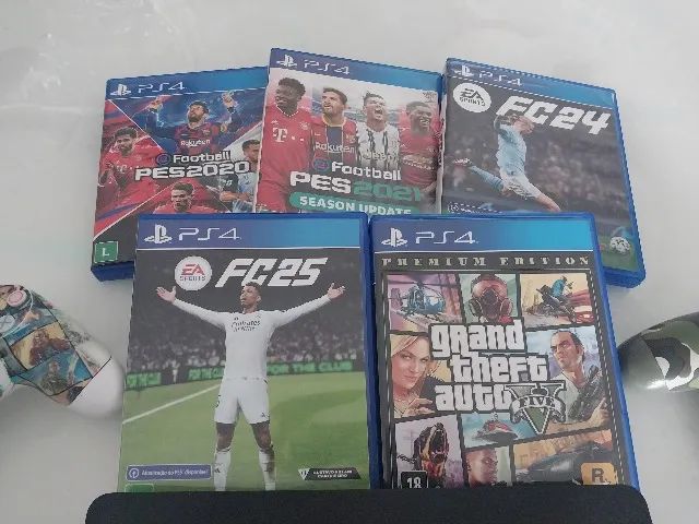 PS4 --- 500Gb com 2 controles + 5 jogos  - Foto 4