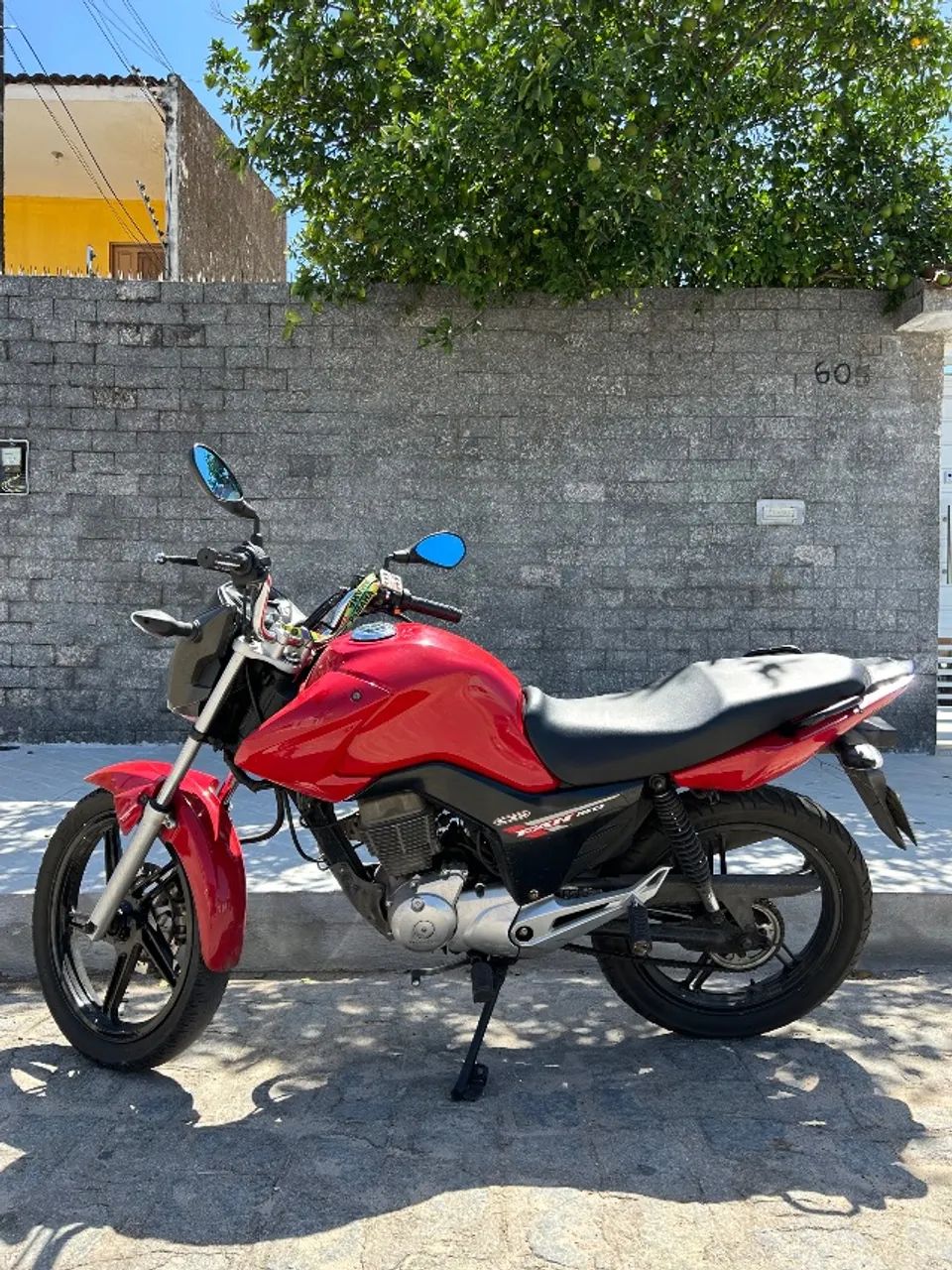 Honda fan 2014