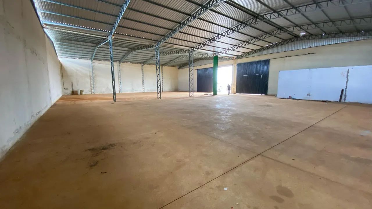 Galpão Comercial em Formosa - BR-020 - Foto 4