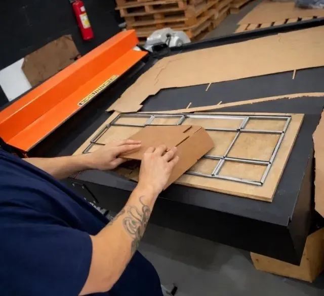 Máquina de Corte Caixas Papelão E Vinco Elétrica - 120CM AUTOMÁTICA - Foto 4