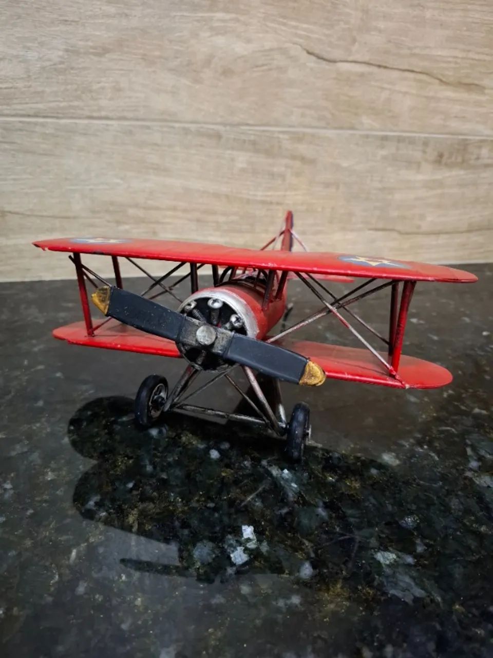 AVIÃO BIPLANO VINTAGE 25CM VERMELHO