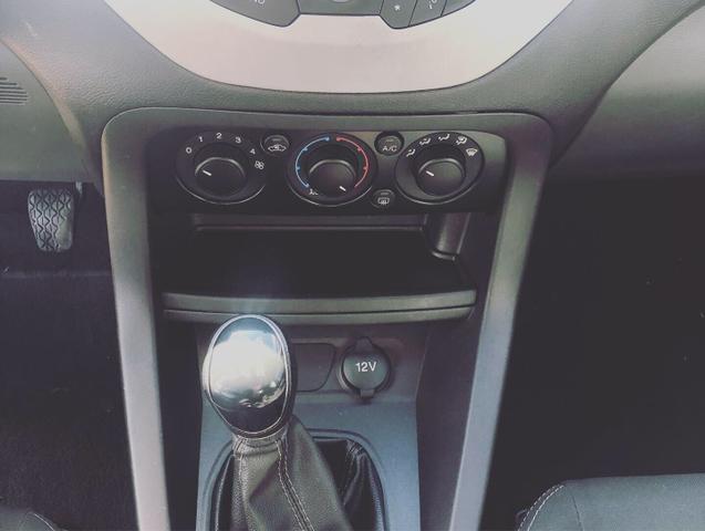 Ford Ka 1.0 2015/2015 - Um dos veículos mais Econômicos do Brasil - Foto 8